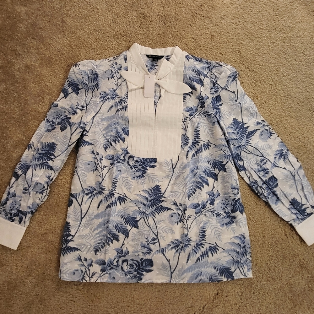Brooks Brothers White and Blue Floral Blouse